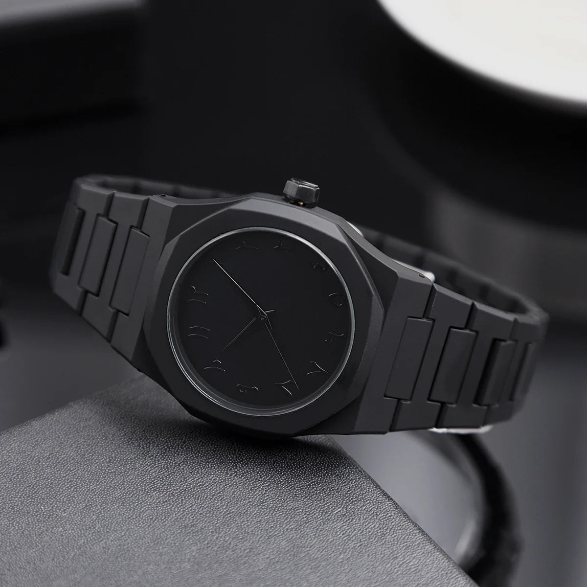 [ Classic Watch ] Men'S Casual Sports Watch, Black Dial Quartz Watch | Minimalism Watch Design| Durable Watch for Men Gift